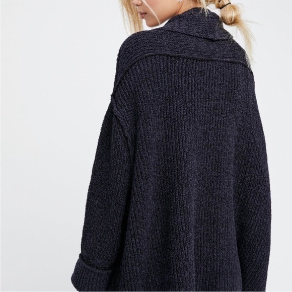 Free people Low tide cardigan navy blue knit sweater open slouchy extra small S - Picture 12 of 13